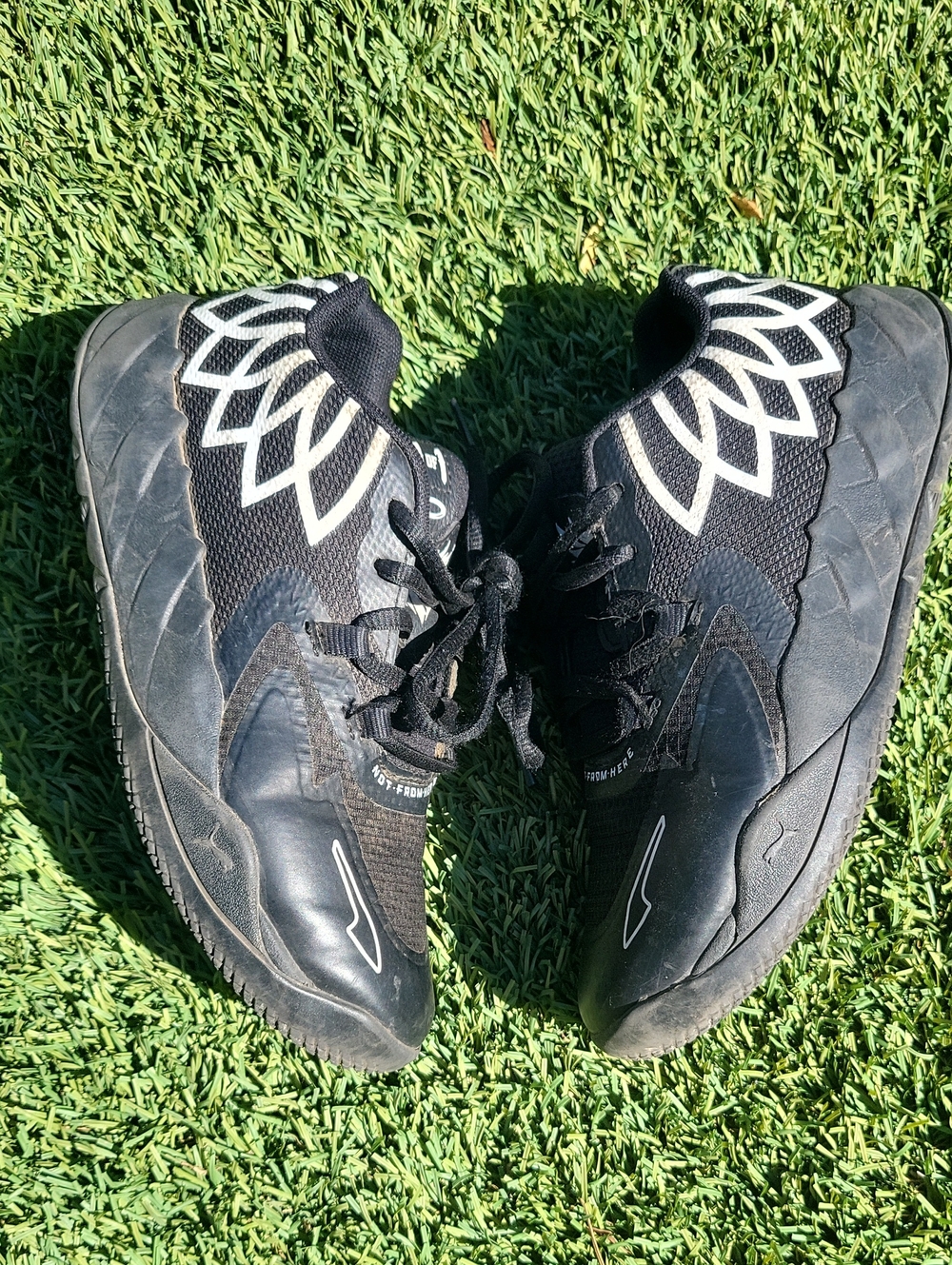 Puma Kids Black Sneakers with White Petal Graphic